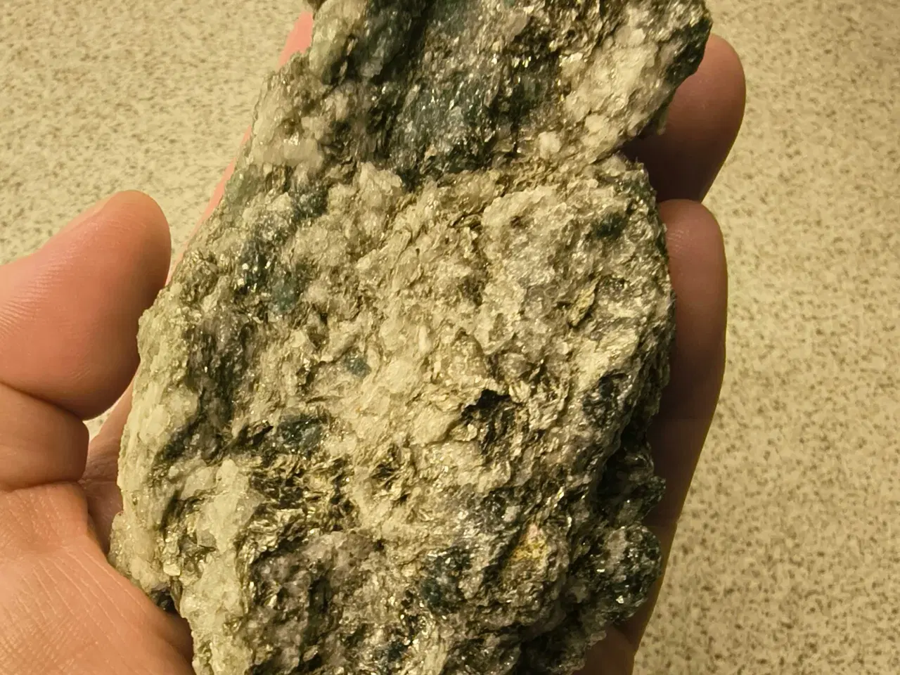 Billede 5 - Forskellige rå krystaller, 5 stk.