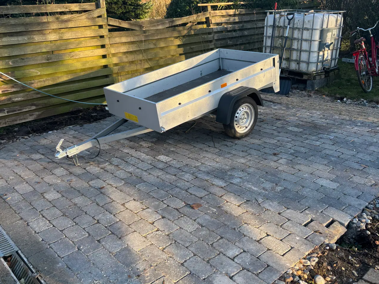 Billede 1 - Herregårdssten i god stand til fri afhentning