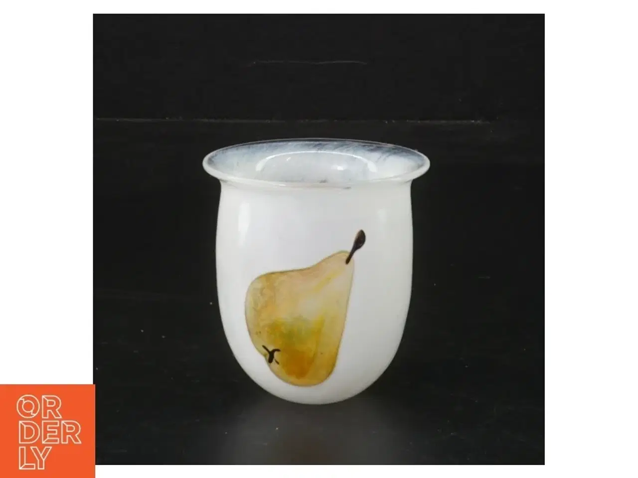 Billede 1 - Porcelænskrus med pæremotiv (str. 7 cm)