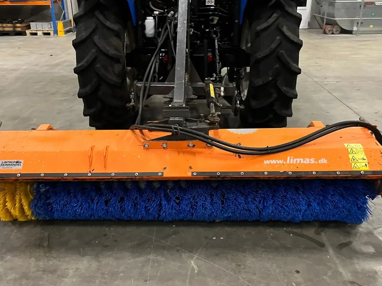 Billede 10 - Tuchel 230 Hydraulisk kost med nylon børster og hydraulisk sving. Brede 2300 o