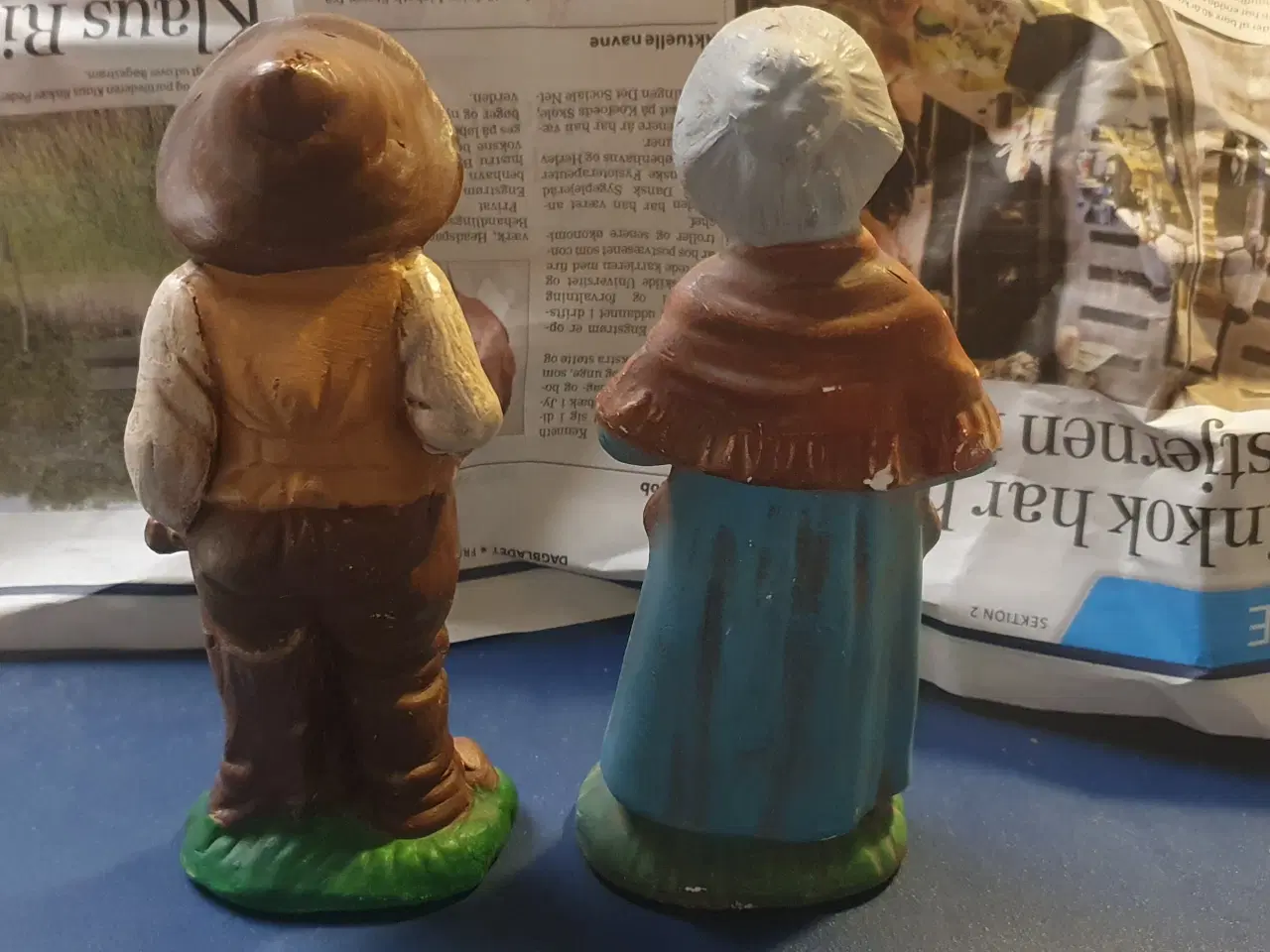 Billede 2 - Keramik figurer ældre ægtepar 