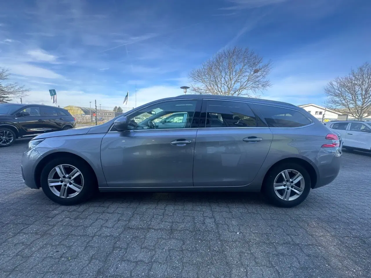Billede 5 - Peugeot 308 1,6 BlueHDi 120 Allure Sky SW