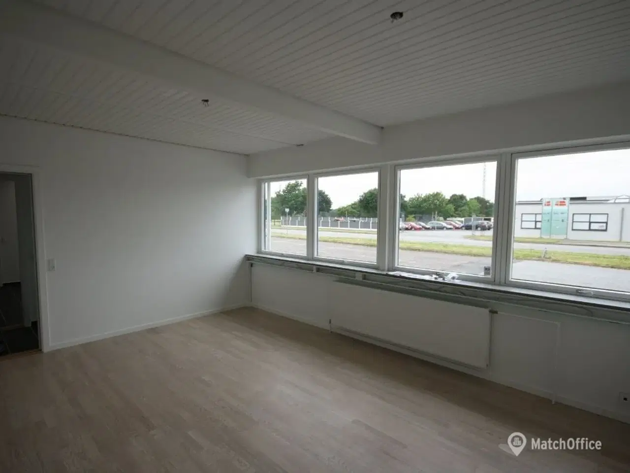 Billede 2 - 322 kvm erhvervslejemål med gode tilkørselsforhold