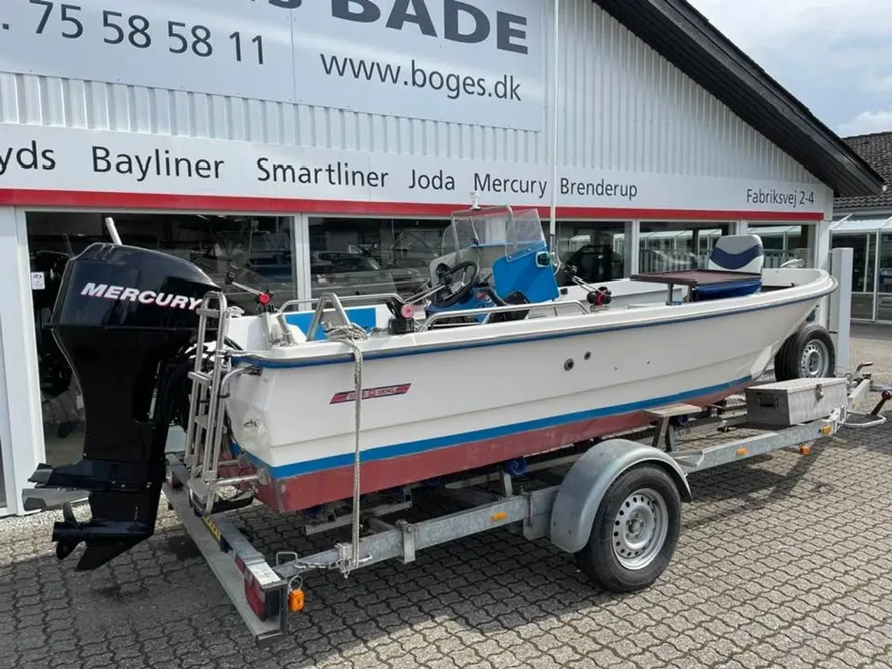 Billede 4 - 16 fod styrepultsbåd med 40 hk Mercury-EFI 4 takt