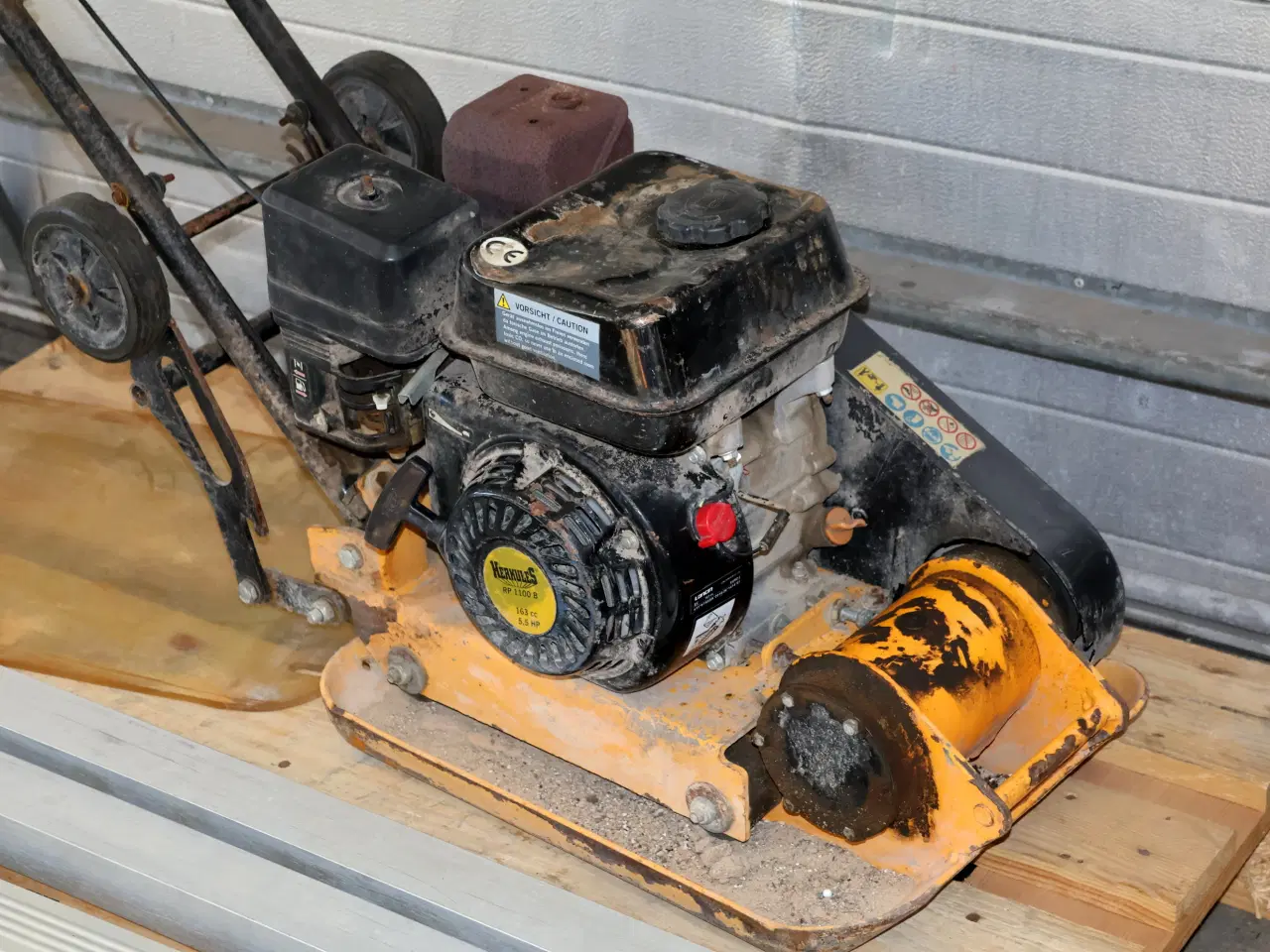 Billede 2 -  Herkules RP 1100B pladevibrator