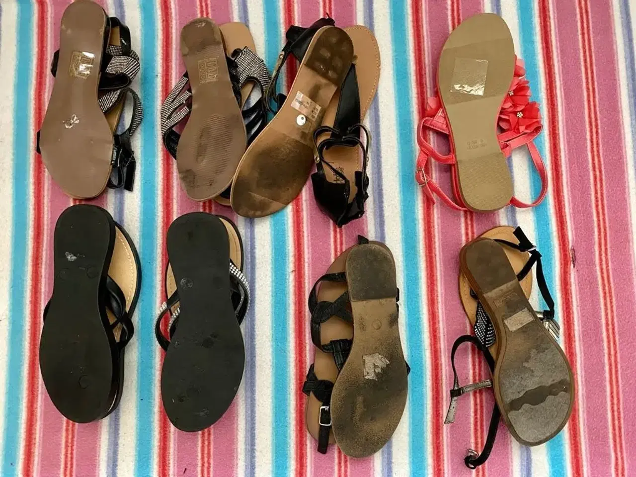 Billede 4 - Fine sandaler til salg