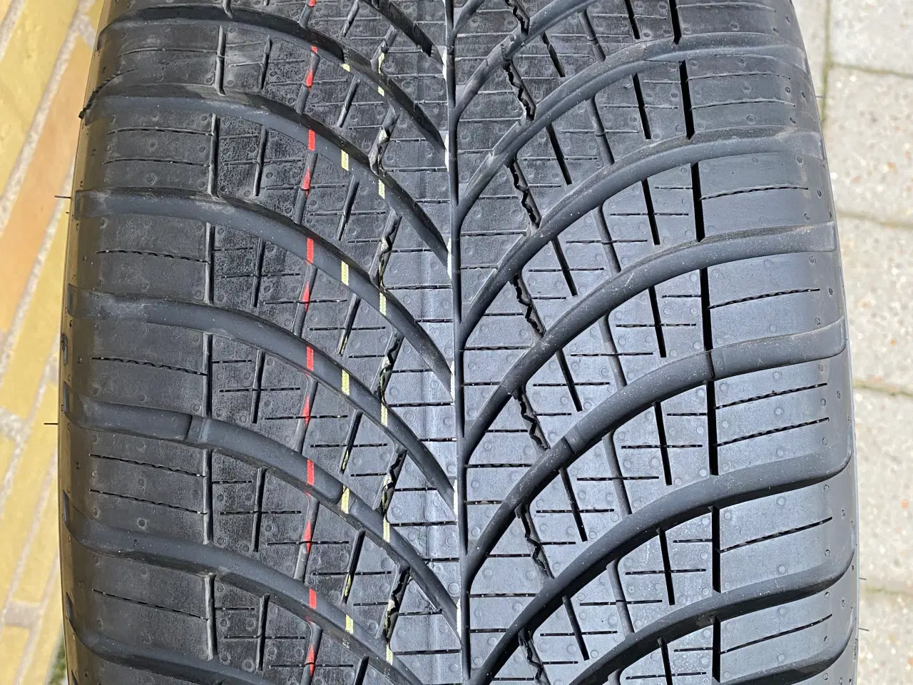 Billede 4 - 20” 245/45-20” Helårs 