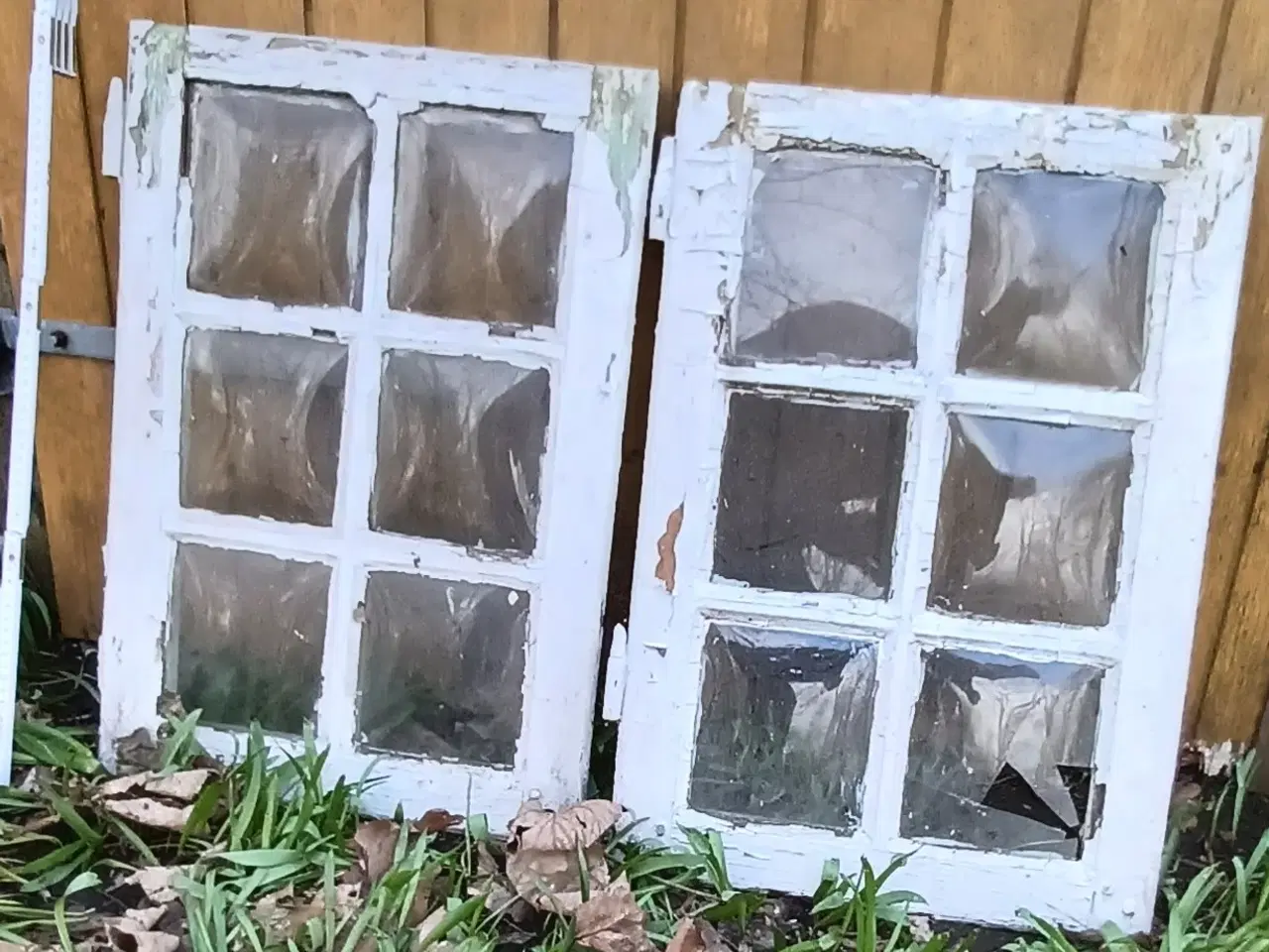Billede 1 - Antikke vinduer.
