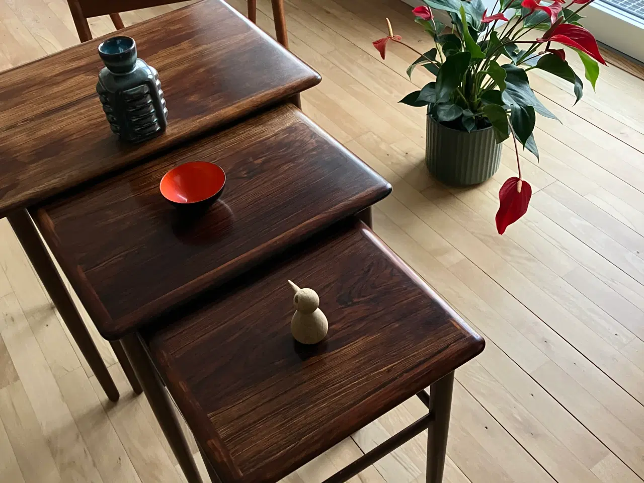 Billede 1 - 3 indskudsborde i teaktræ i flot kvalitet