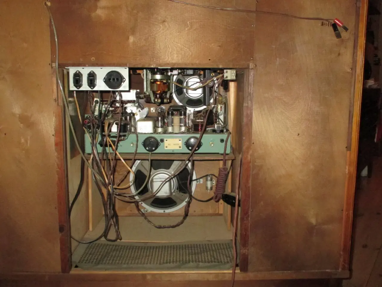 Billede 5 - Retro radiomøbel Linnet & Laursen Kardinal 549 RG