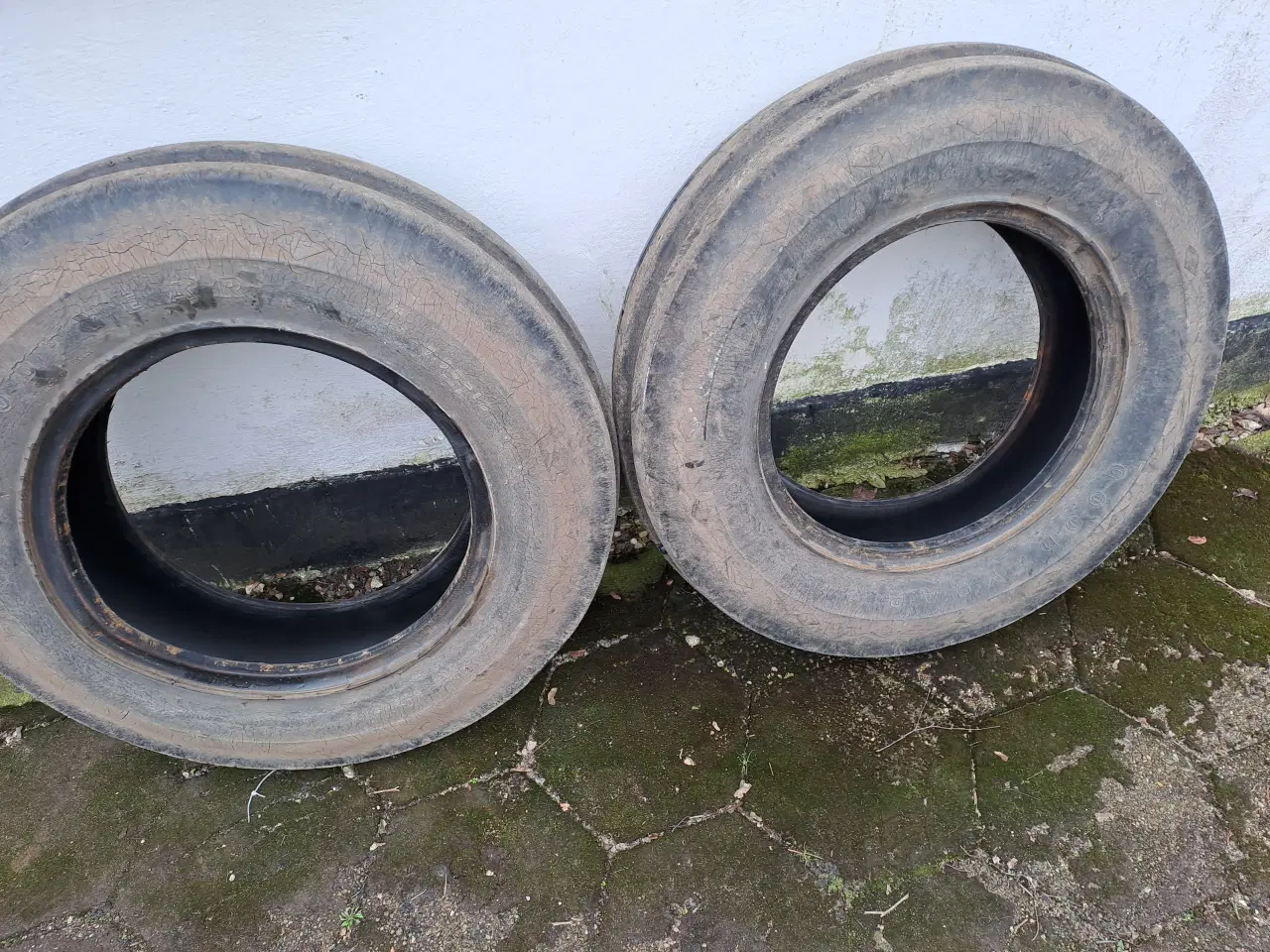 Billede 3 - Dæk 7,50 x18  2stk 400kr