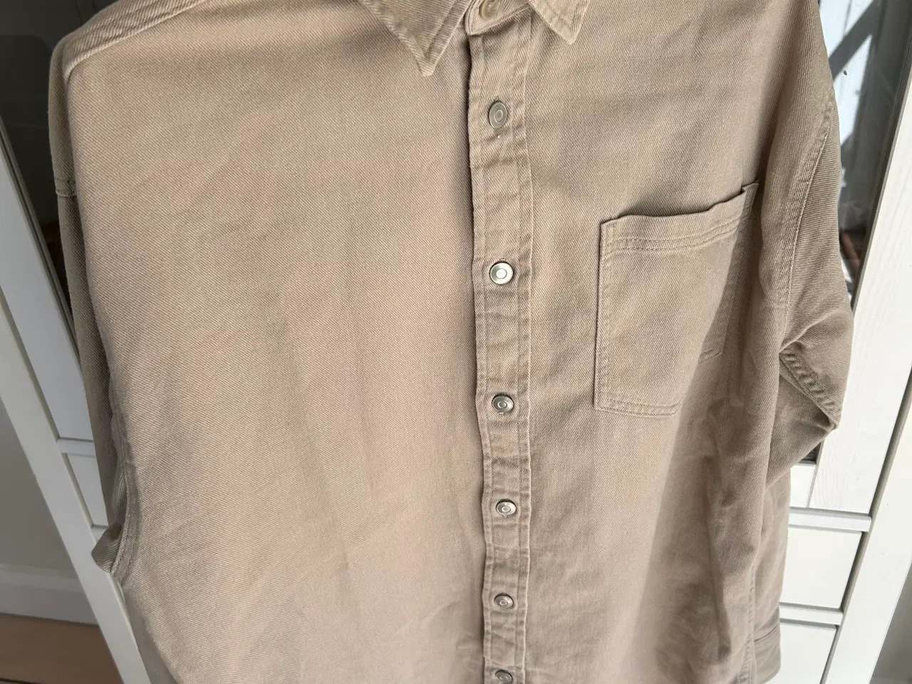 Billede 2 - Skjorte / overshirt fra Jack & Jones XL