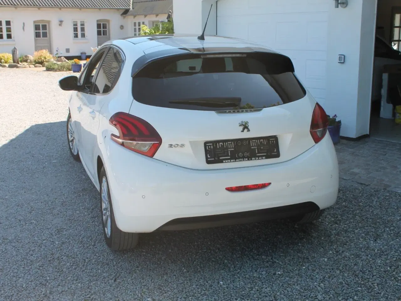 Billede 3 - Peugeot 208 1,5 BlueHDi 100 Prestige Sky