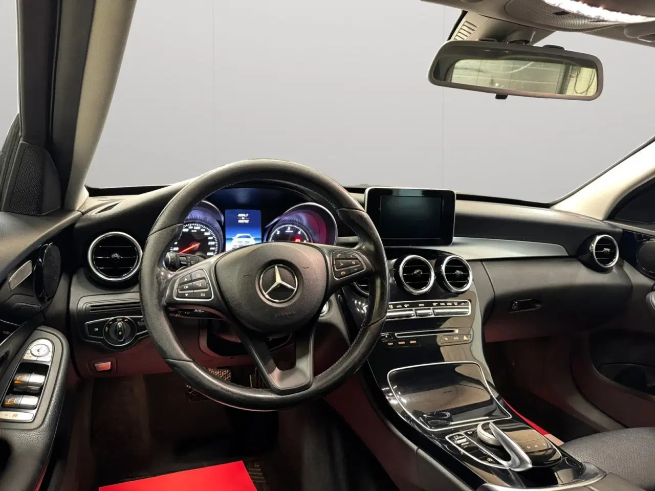 Billede 5 - Mercedes C220 d 2,2 AMG Line stc. aut.