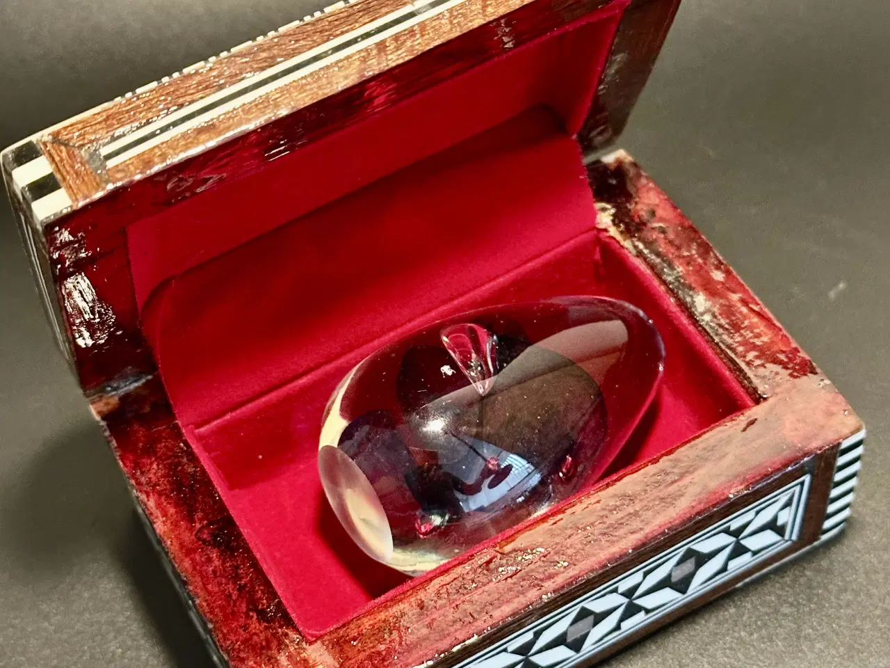 Billede 10 - Vintage egyptisk smykkeskrin med perlemor