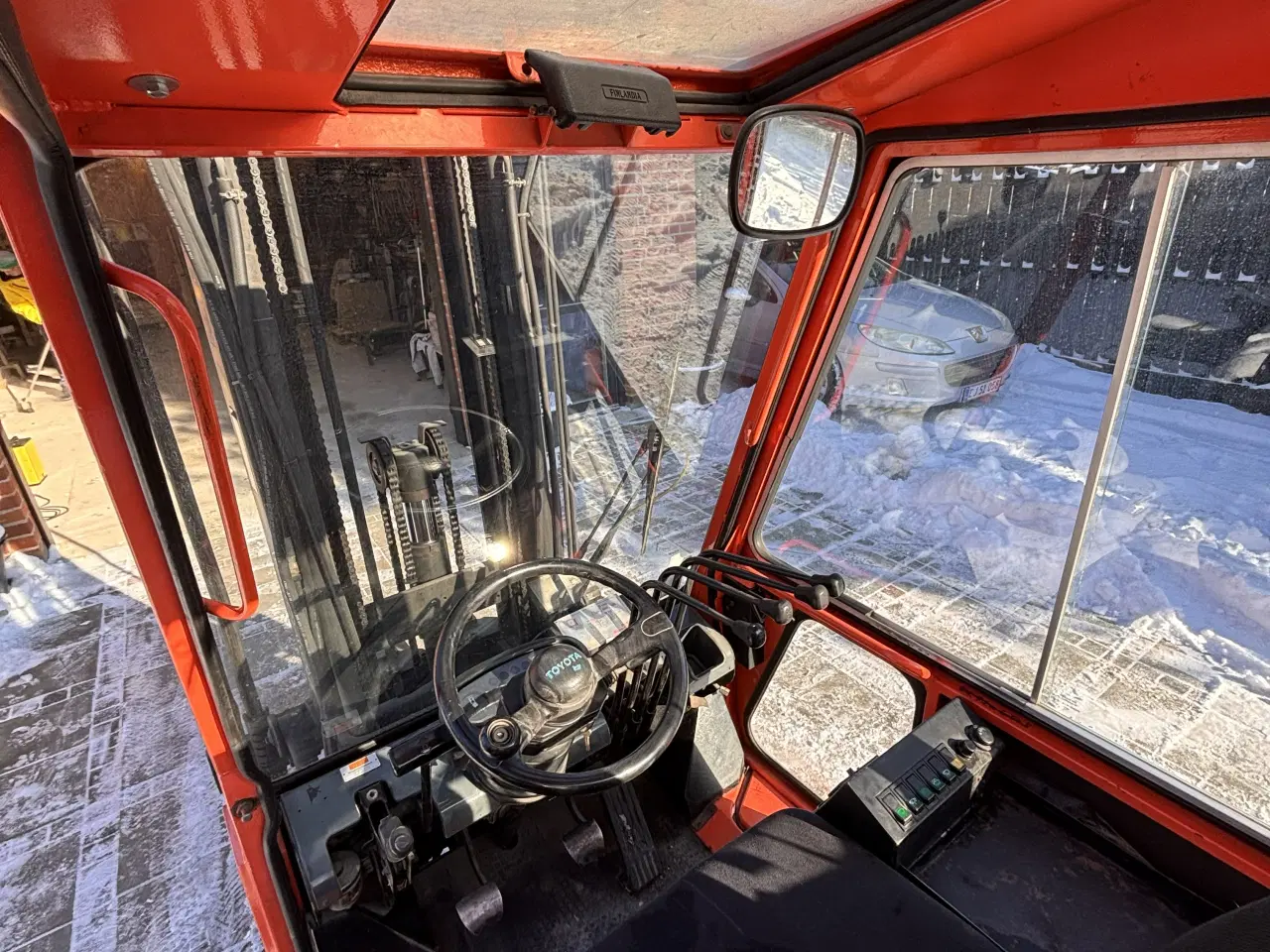 Billede 5 - Toyota gaffeltruck (gas) – 2.000 kg – 4 meter løft