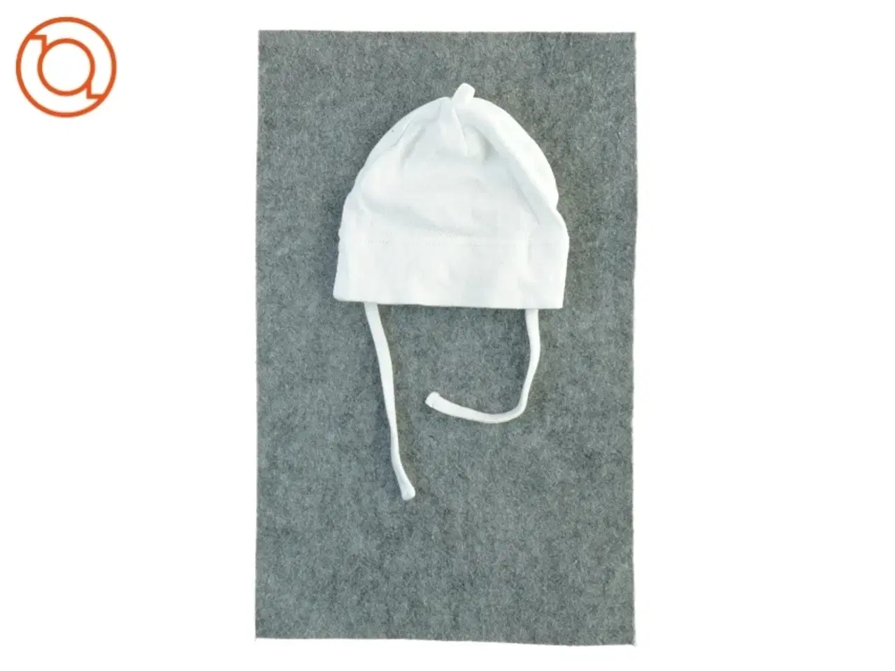 Billede 4 - Hvid baby hue fra H&M (str. 62)