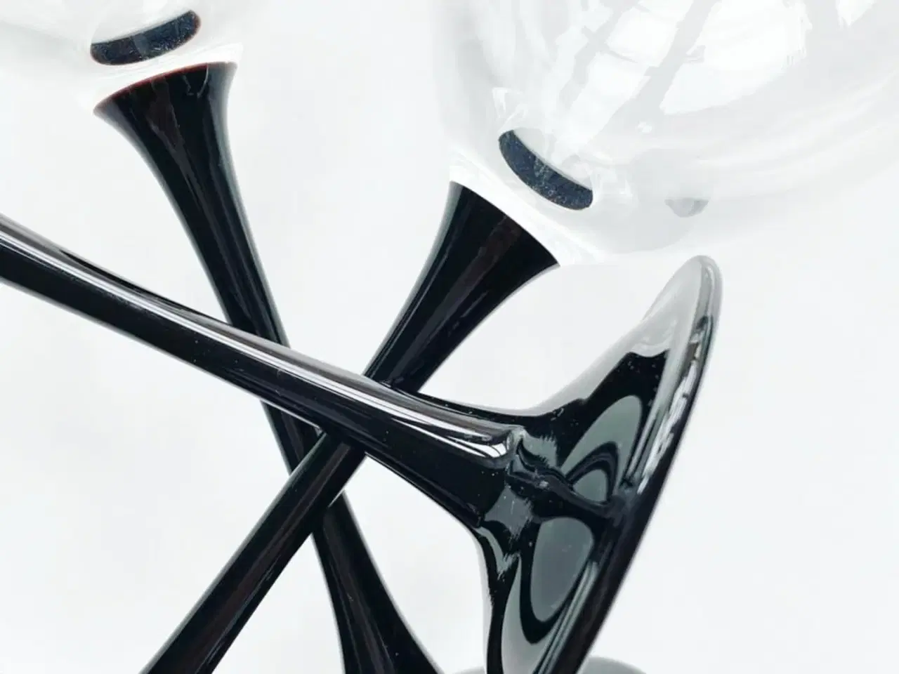 Billede 4 - Luminarc vinglas m sort stilk, 21 cm, pr stk
