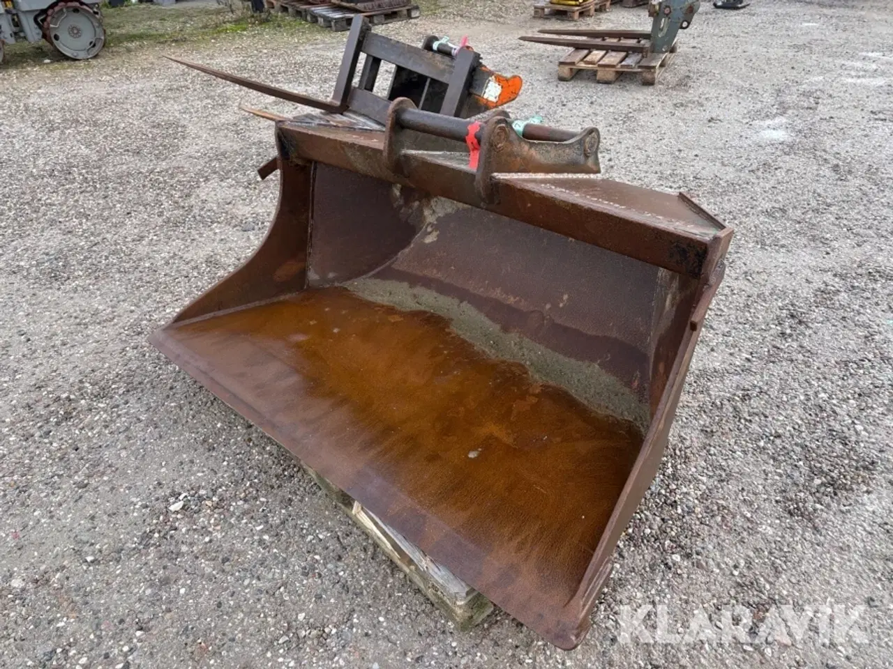 Billede 1 - Graveskovl