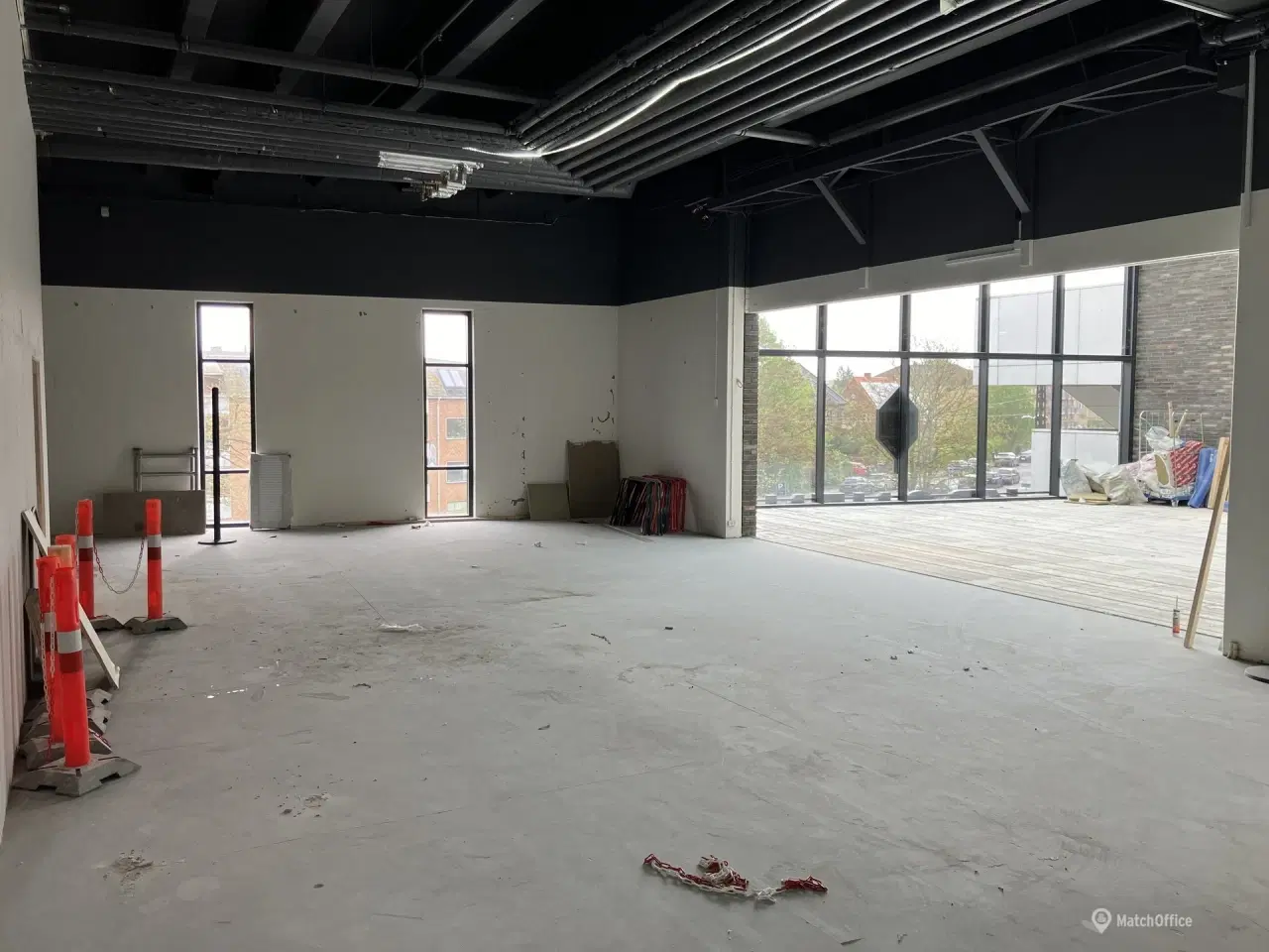 Billede 8 - Kontorlokale i Kronen beliggende på Vanløse Tog- og Metrostation 