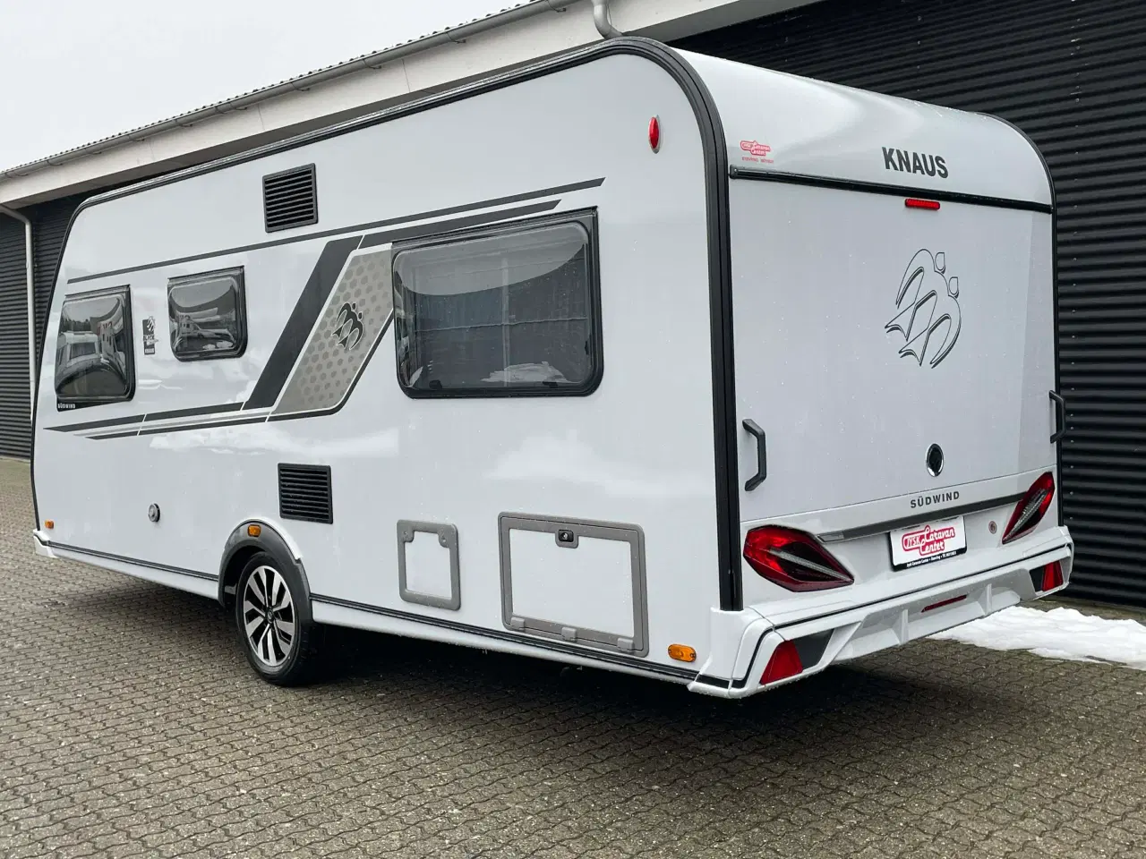 Billede 4 - 2026 - Knaus Südwind Black Edition 500 UF