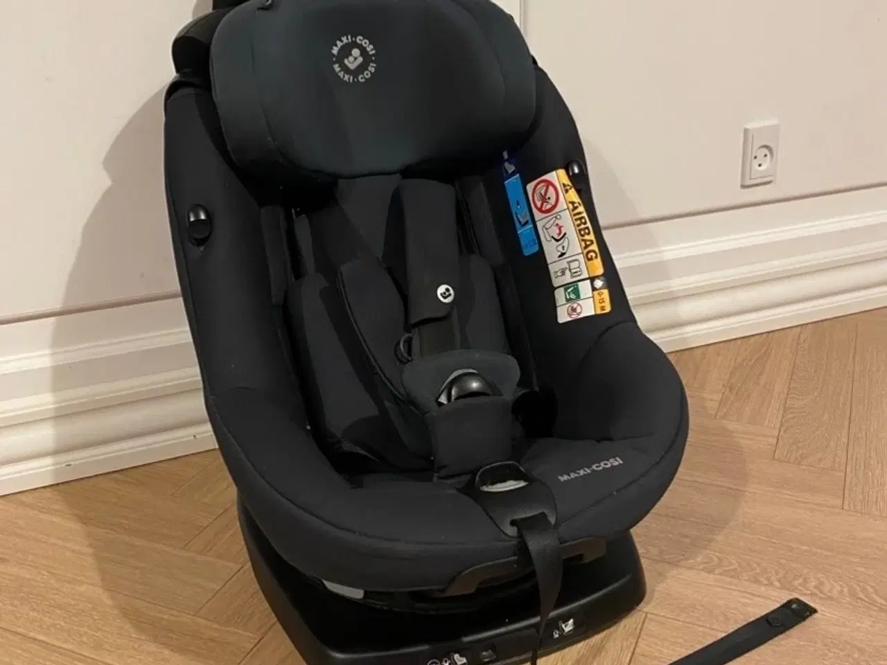 Billede 1 - Autostole med drejefunktion