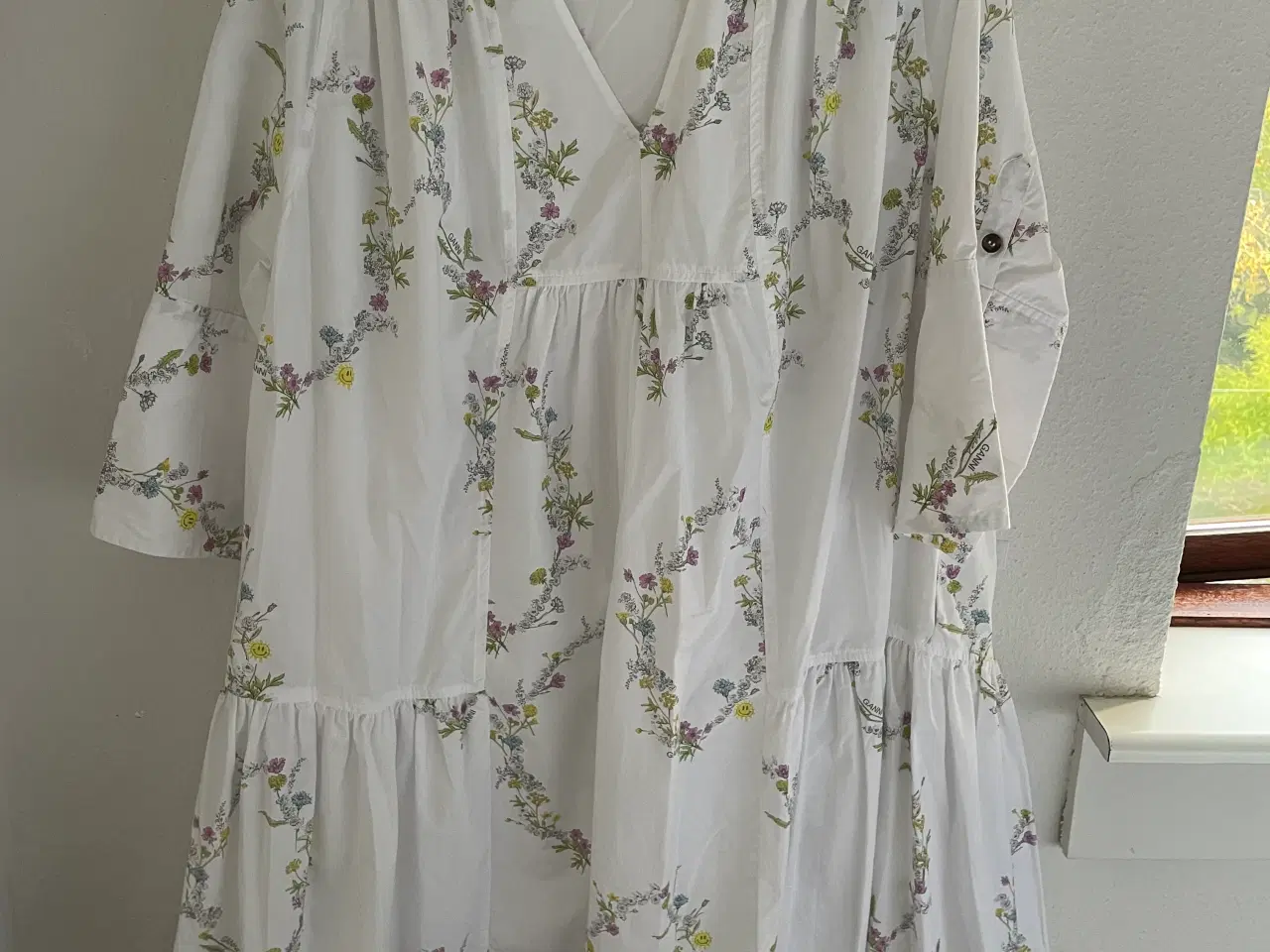 Billede 1 - GANNI hvid kjole