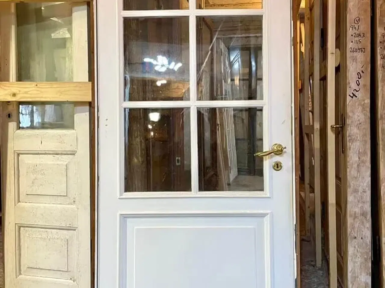 Billede 1 - Smuk glasdør m. blæst glas (inkl. karm)