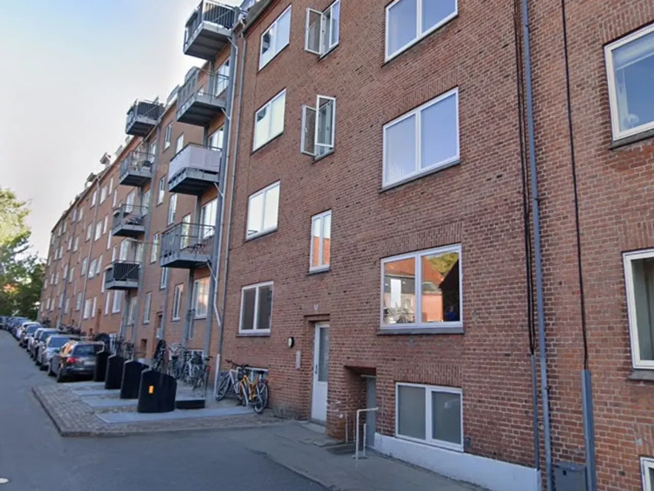 Billede 1 - Fleksibelt lokale på Parkvej 10!