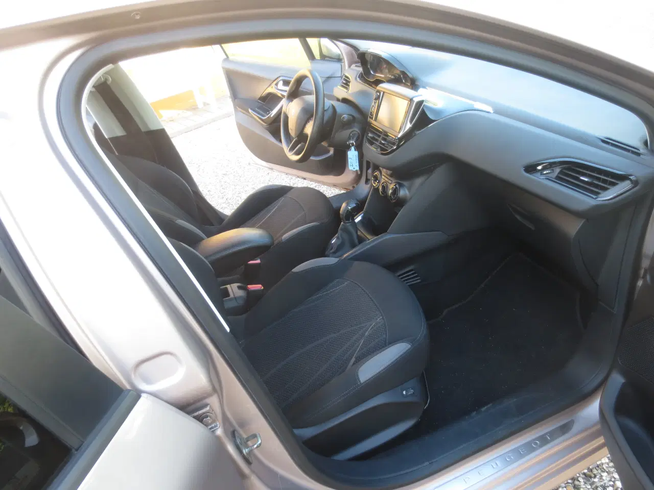 Billede 14 - Flot Peugeot 208 1.4 HDi År 12.