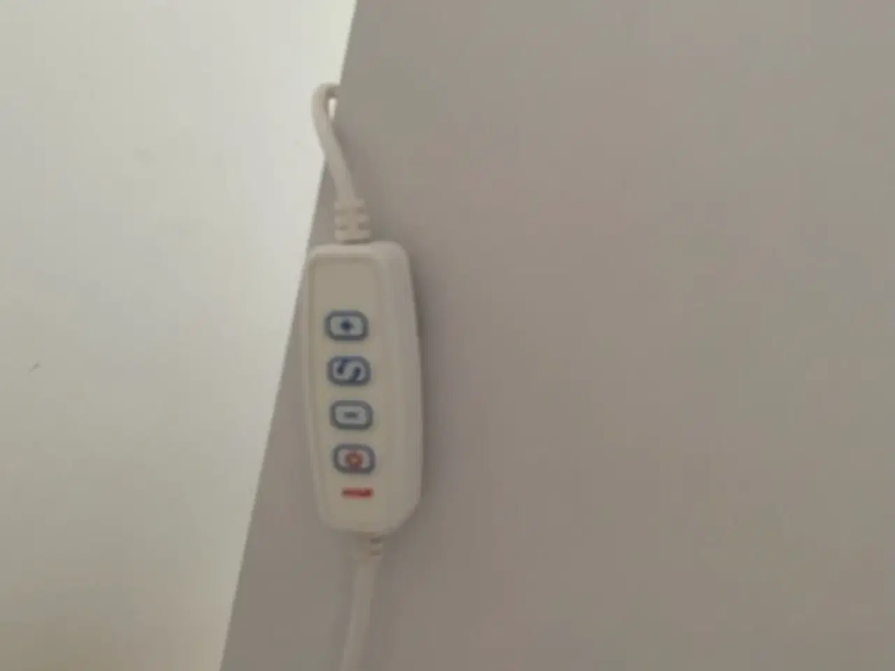 Billede 4 - Sminkebord vanity i perfekt stand 