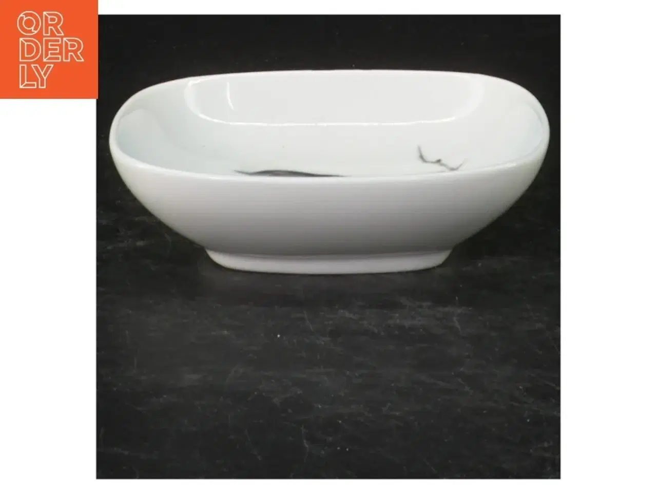 Billede 2 - Royal Copenhagen porcelæn skål fra Royal Copenhagen (str. Ø. 10 cm)