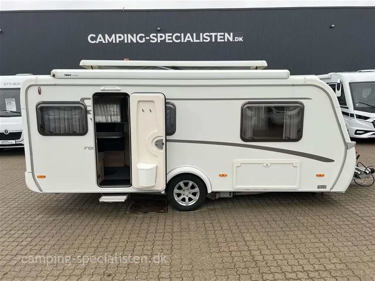 Billede 1 - 2018 - Hymer Feeling 470   2018 Hymer Feeling 470 m. hævetag - se den nu hos Camping-Specialisten.dk