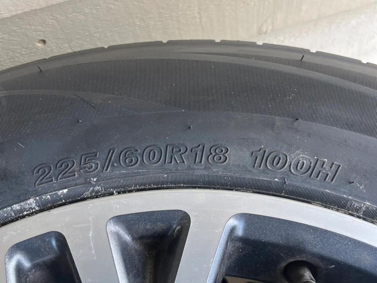 Billede 3 - Originale 18” Ford Kuga Alufælge med nye sommerdæk
