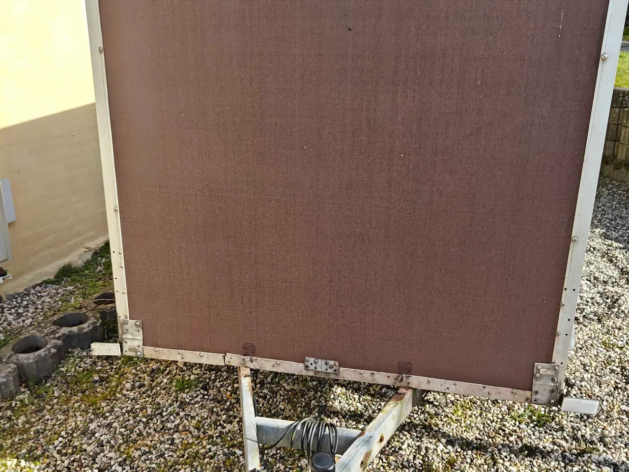 Billede 1 - Lukket trailer 