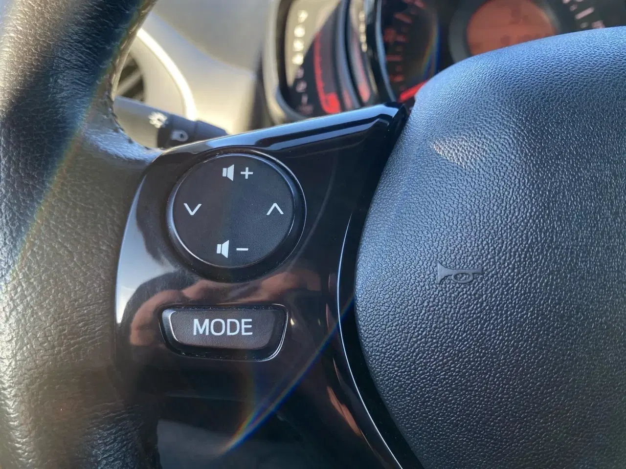 Billede 19 - Peugeot 108 1,0 e-Vti More+ 69HK 5d