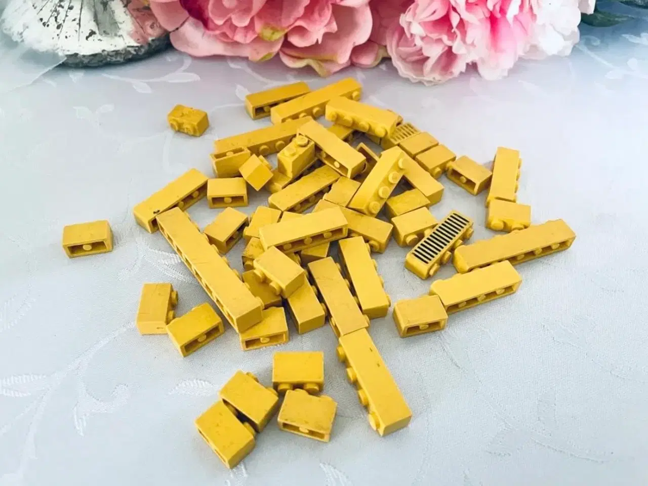Billede 1 - Lego gul blandet 