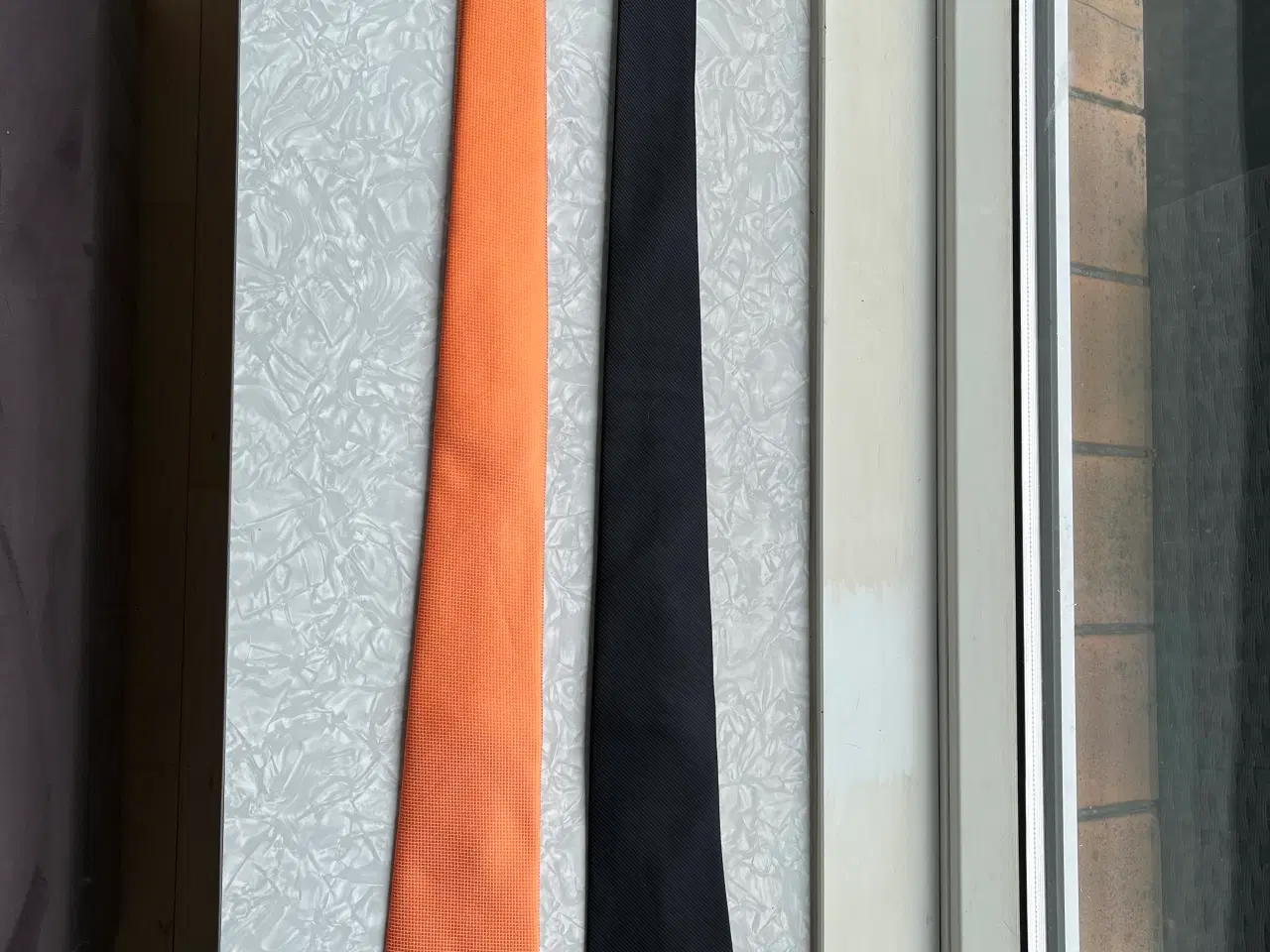 Billede 1 - Slips sort og orange