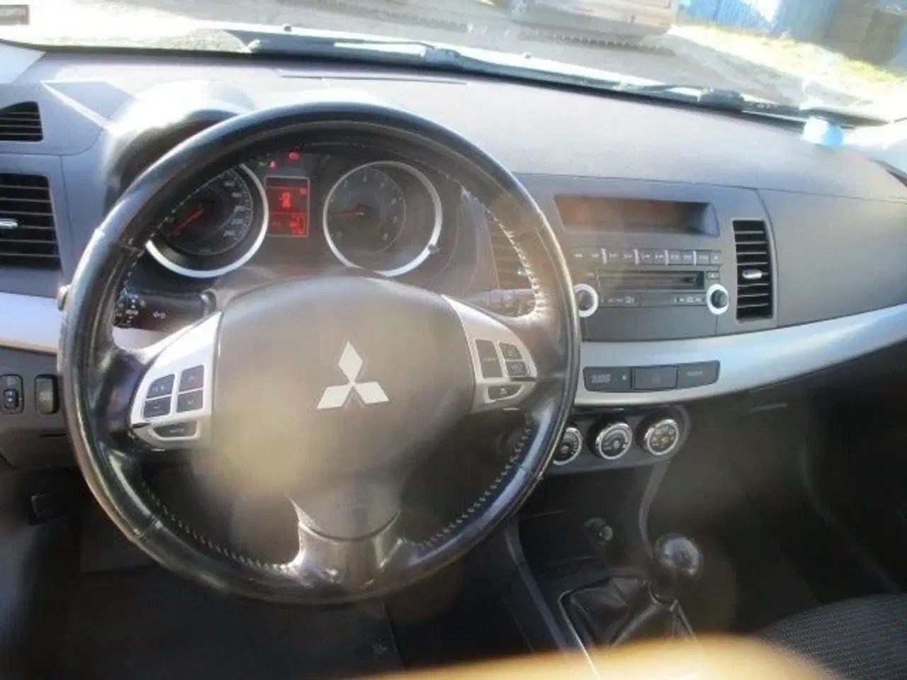 Billede 9 - Mitsubishi Lancer 1,5 Invite SportBack