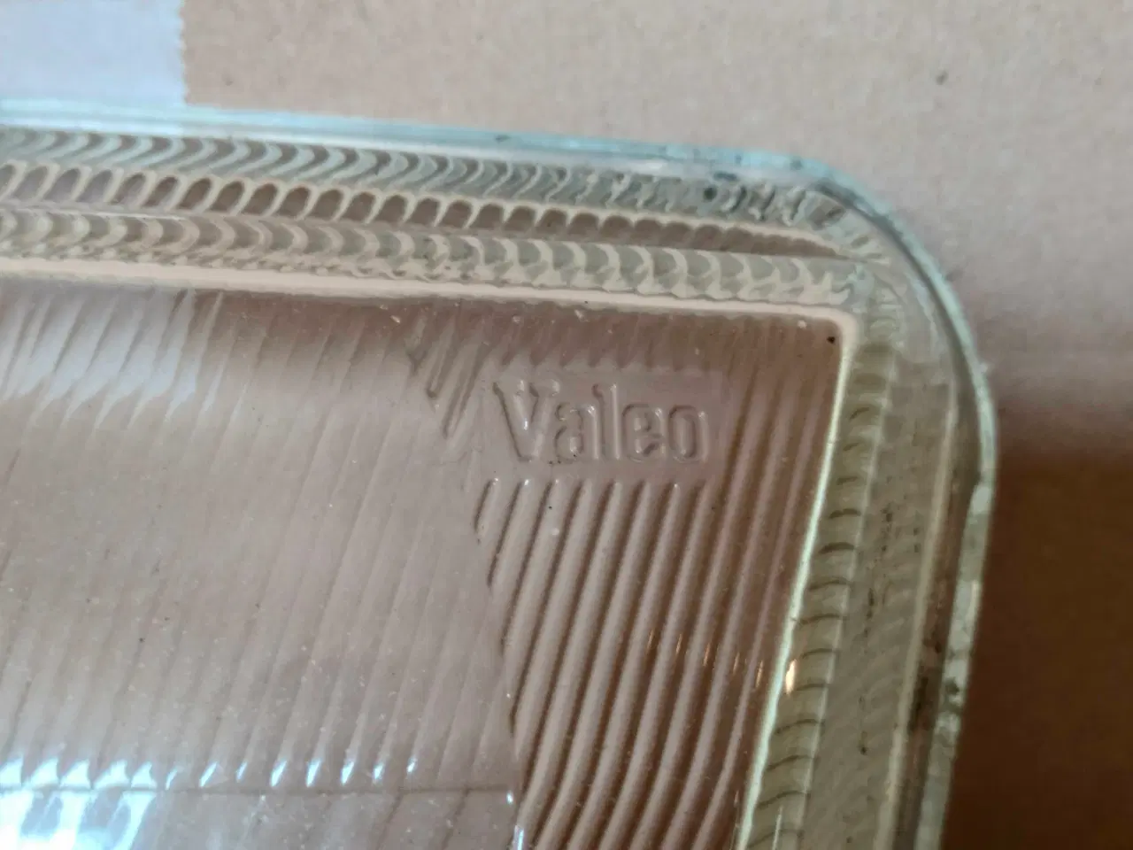 Billede 2 - Forlygteglas venstre Audi A4 B5