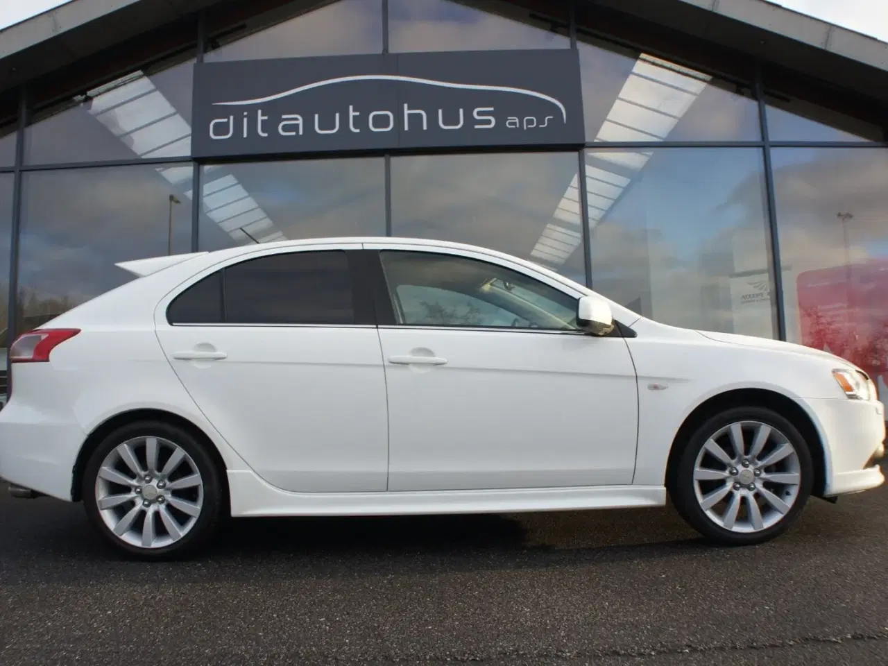 Billede 4 - Mitsubishi Lancer 1,8 Instyle SportBack