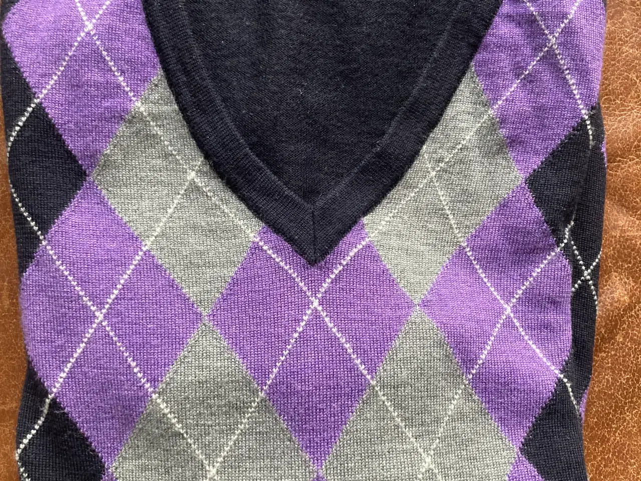 Billede 3 - Flot GANT sweater størrelse XL