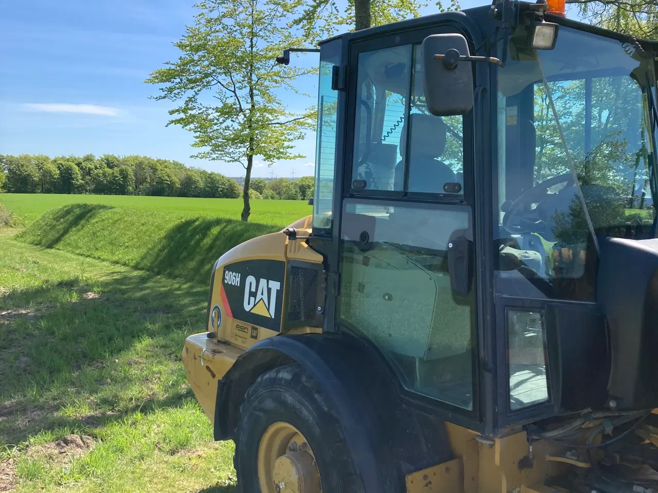 Billede 3 - Velholdt CAT miniged