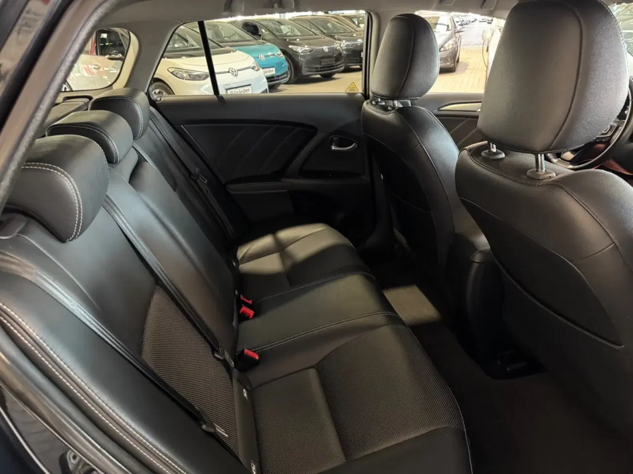 Billede 15 - Toyota Avensis 1,8 VVT-i T2 Executive Touring Sports