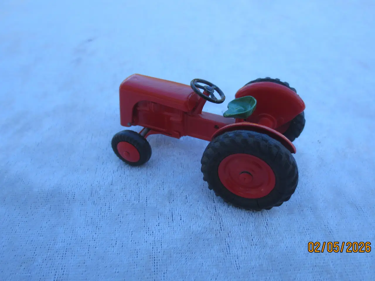 Billede 3 - 1 stk Modeltraktor Tekno Ferguson og Tekno Harve
