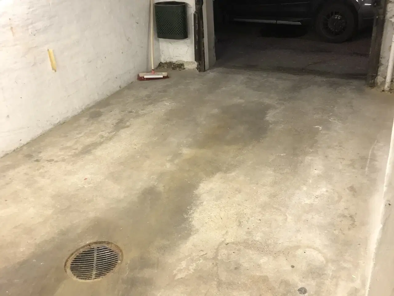 Billede 6 - Stor garage på Frederiksberg