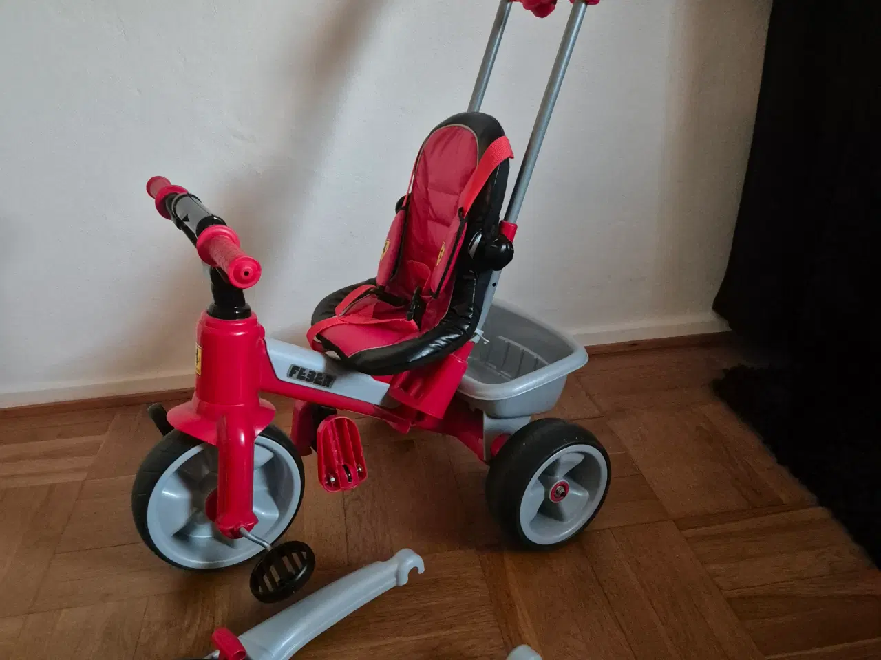 Billede 2 - Ferrari 3-hjulet cykel