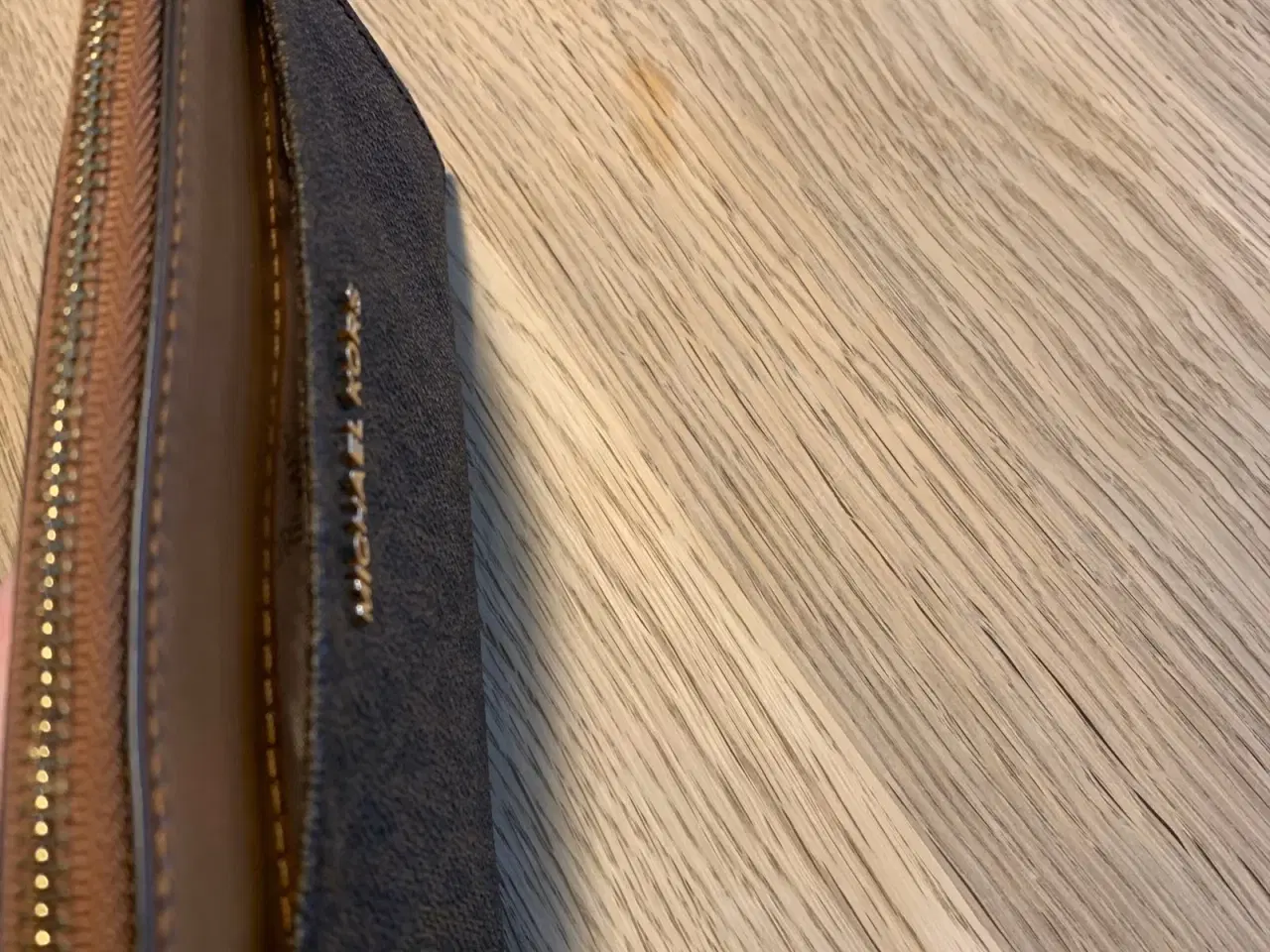 Billede 5 - Michael Kors læderpung i læder