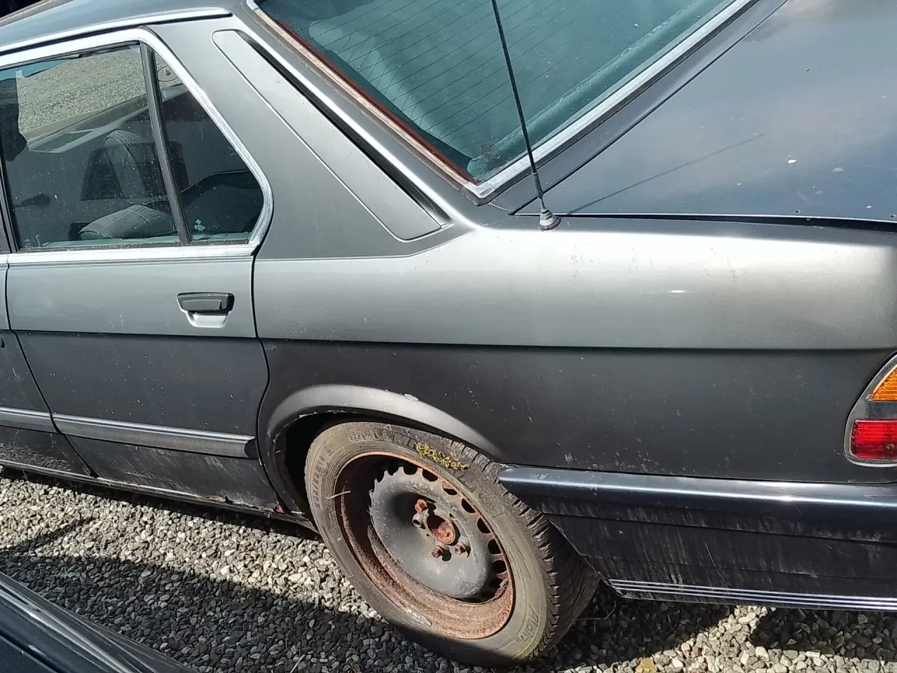 Billede 3 - BMW E28 525e 1987 projekt (uden afgift)