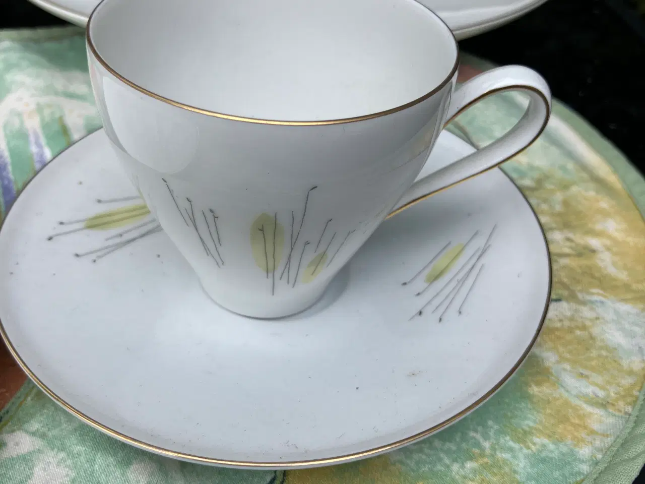 Billede 1 - Kaffestel og spisestel